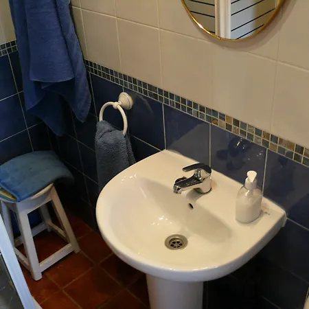 Duquesa De La Conquista De Avila Holiday home Vega de Santa Maria
