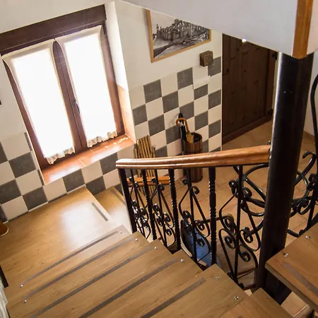 Duquesa De La Conquista De Avila Vega de Santa María