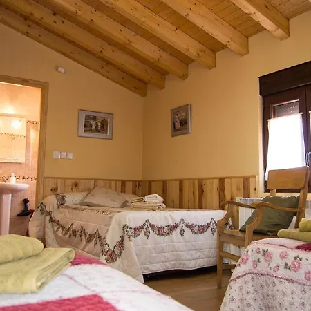 Holiday home Duquesa De La Conquista De Avila Vega de Santa Maria