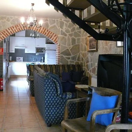 Holiday home Duquesa De La Conquista De Avila