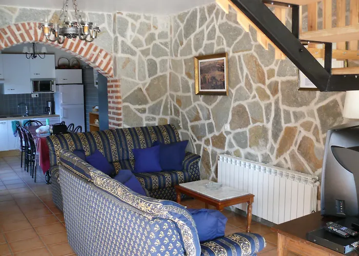 Duquesa De La Conquista De Avila * 베가 드 산타 마리아