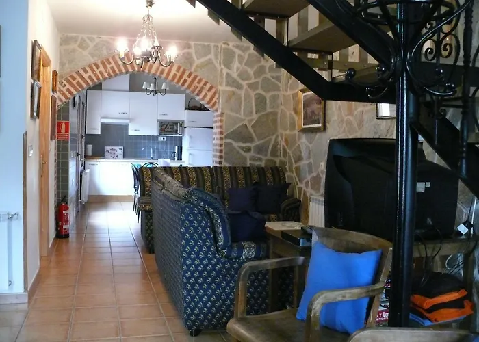 Duquesa De La Conquista De Avila 펜션 베가 드 산타 마리아