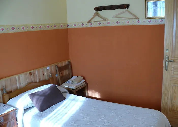 Duquesa De La Conquista De Avila 베가 드 산타 마리아