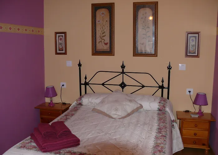 Duquesa De La Conquista De Avila 펜션 *