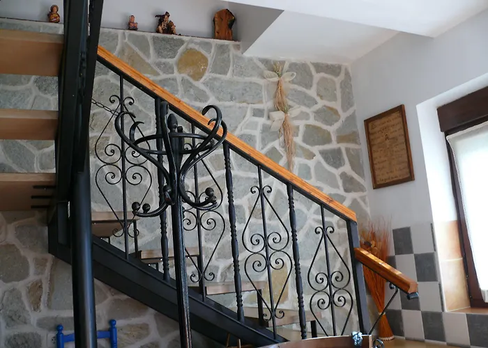 Duquesa De La Conquista De Avila 펜션 *