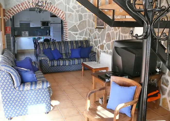 Duquesa De La Conquista De Avila * 베가 드 산타 마리아