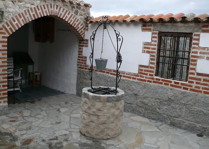 Duquesa De La Conquista De Avila 펜션 *